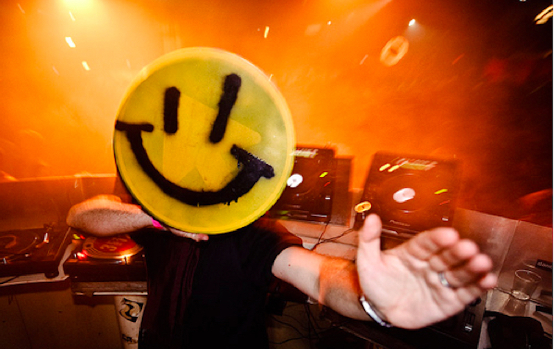 Get set for the weekend with the Long Live House Radio Show