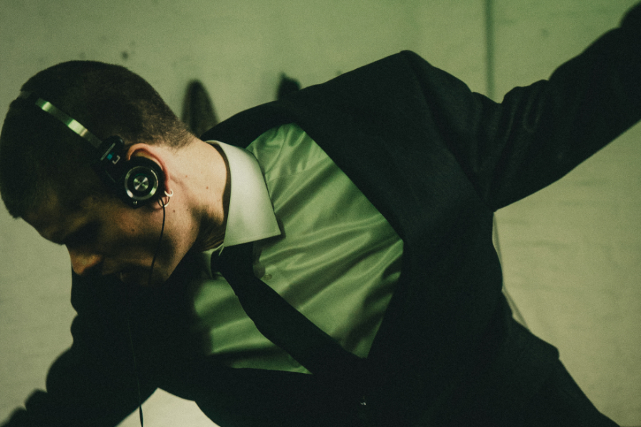 Quicche, aka German singer-songwriter and composer Marc Grünhäuser, recently unveiled new single Red Eyes, the third release from his forthcoming debut album, Frisia, set for release on R&S Records in April.