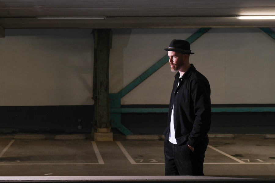 Dutch producer Heijmat has released a new EP, Echoes of Solace, which blends ambient electronica and downtempo with a cinematic edge.