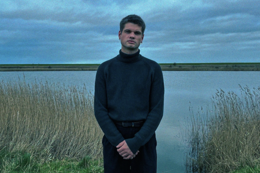 German singer, songwriter, and composer Marc Grünhäuser, also known as Quicche, has unveiled his debut album, Frisia, on iconic label R&S Records.