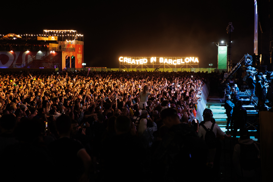 Primavera Sound Barcelona 2025 is just around the corner, so to whet your appetite, 909originals has put together a playlist of some of the top dance and electronic artists set to appear at this year's festival.