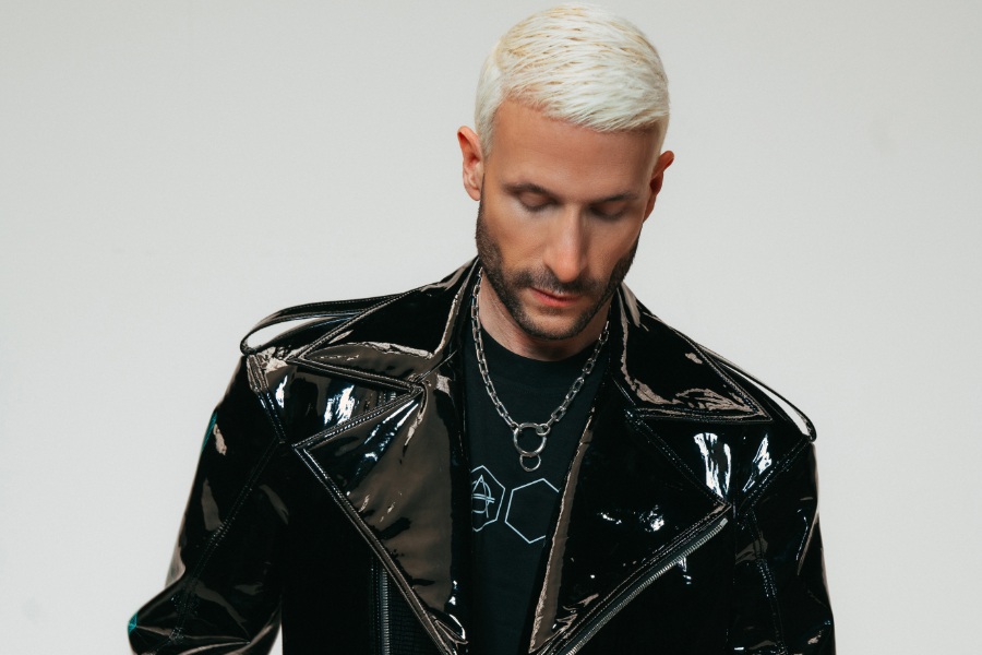Don Diablo has unveiled the latest single under his CONTROL ALT DΞLΞTΞ alias, Let Me Go (Find My Way), which is out now on Hexagon.