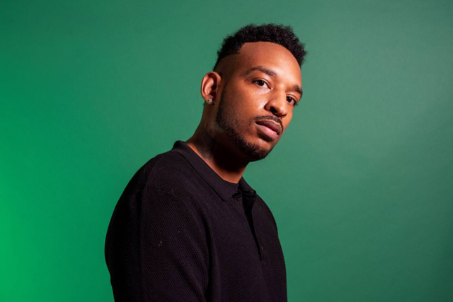 Dantiez Saunderson – who records under the name Dantiez – has the sound of Detroit running through his veins, as the son of techno pioneer Kevin Saunderson and singer-songwriter Ann Saunderson.