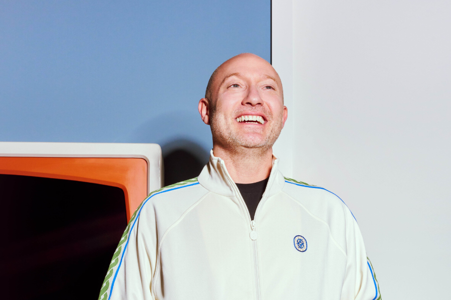 Paul Kalkbrenner has teamed up with Belgian artist Stromae on the track Que Ce Soit Clair, the second release from his forthcoming album The Essence, due out this autumn via B1/Sony Music.